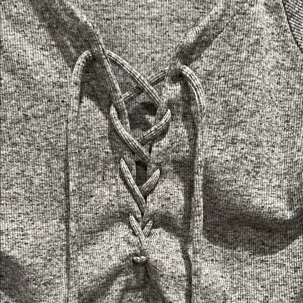 Chaser Tie Front Fitted Blouse NWT - Picture 2 of 5